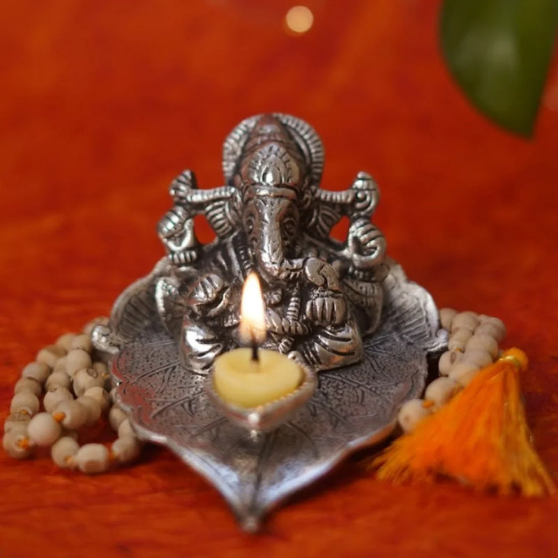 Pipal Leaf Ganesha Idol with Diya Holder|  Ganapathi Sculpture | Home Decorations | Swaha